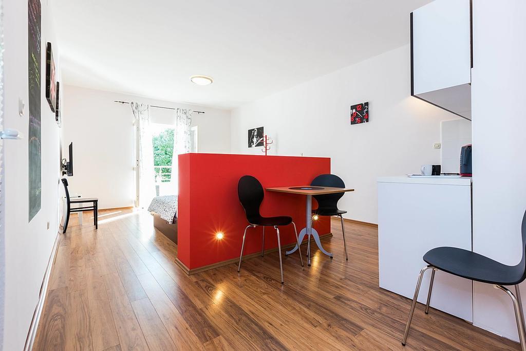 Apartments Dada Biograd Na Moru Bilik gambar