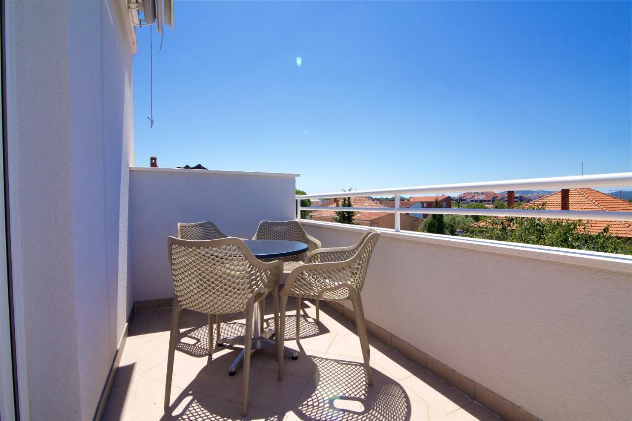 Apartments Dada Biograd Na Moru Luaran gambar